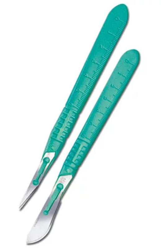 SURGICAL DISPOSABLE SCALPELS